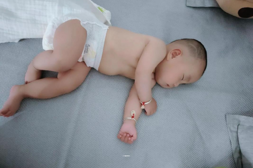 赵县怀孕多久肚子会胀气